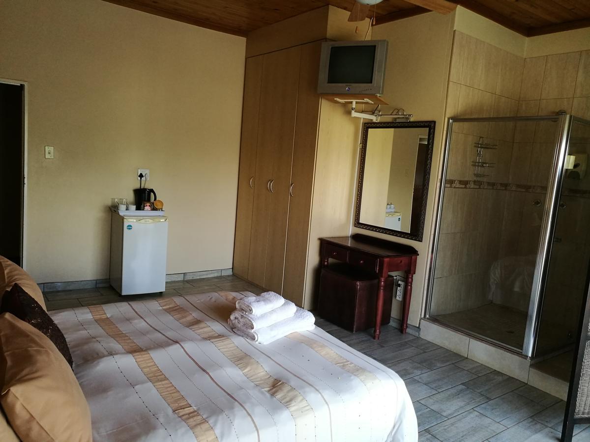 Krige Lodge B&B Bloemfontein Luaran gambar