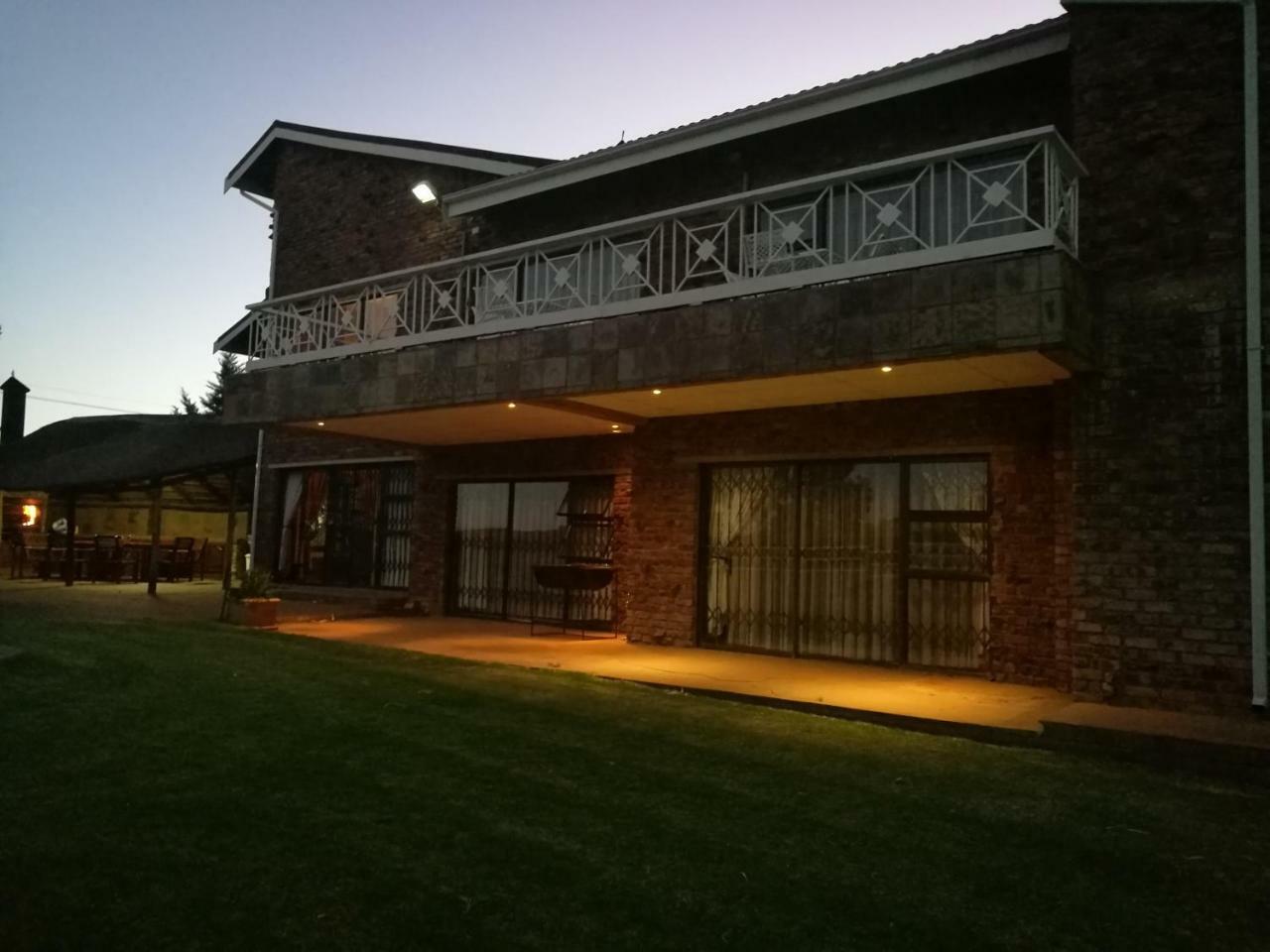 Krige Lodge B&B Bloemfontein Luaran gambar